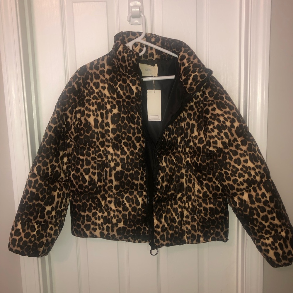 cheetah puffer jacket! Size L!